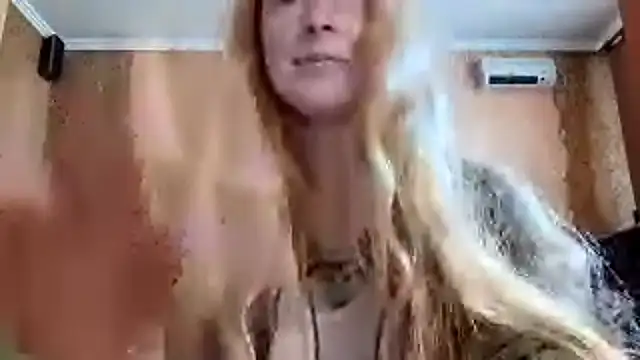 KateVibe_01 webcam