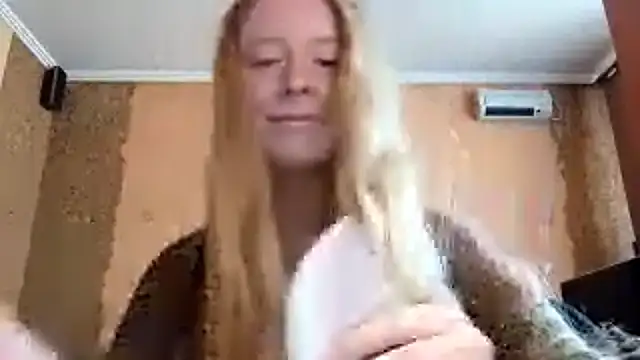 KateVibe_01 webcam