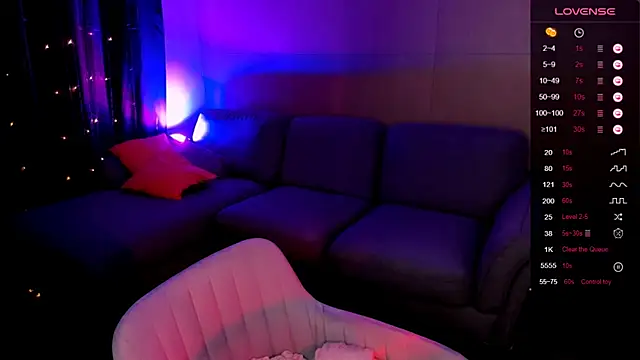 AnyaTaylor_ webcam