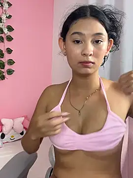 melody_flowers18 webcam