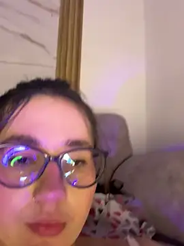 mia_khalaf webcam