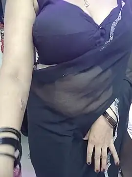 kaamuk_shweta
