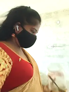 MaaliiiPonuTamil webcam