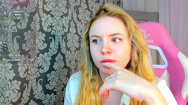 Linda__Bloom webcam
