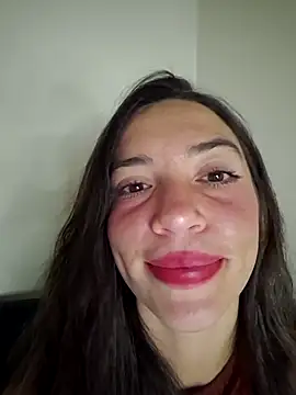 loveuu-bae webcam