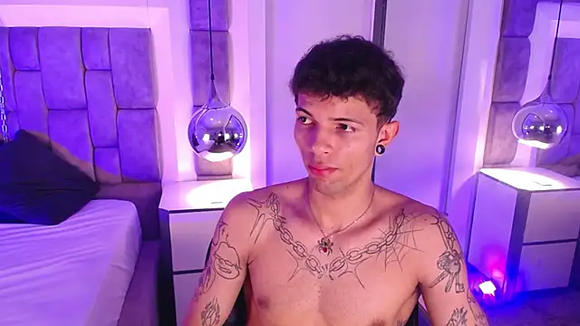 EnzoHunters webcam