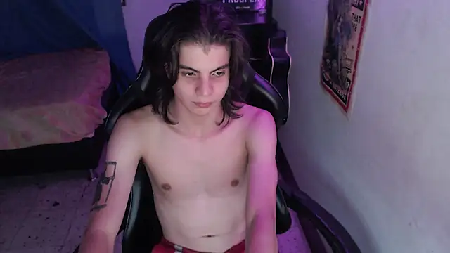 Elastic_Fantasy webcam