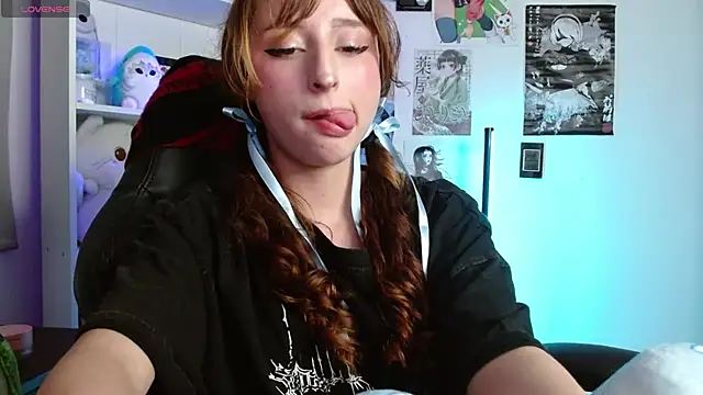 CelesteAyase webcam