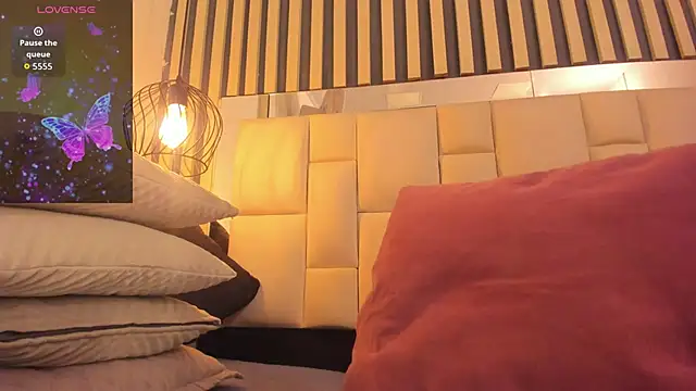 camila__herrera webcam