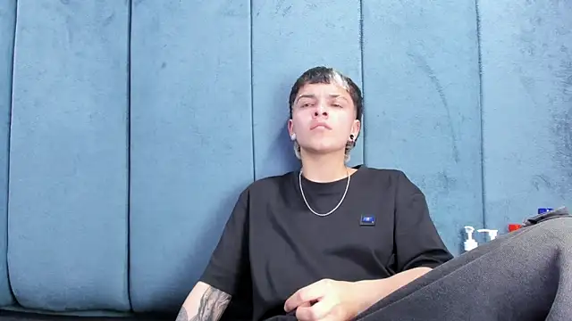 Megan_Thompson_ webcam