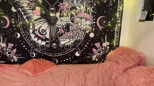 ari_kat webcam