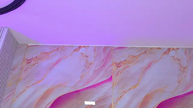 emmacurvy webcam
