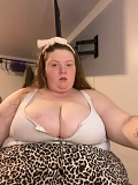 lilmama69900 webcam