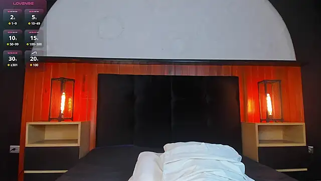 Leo_Savage_ webcam