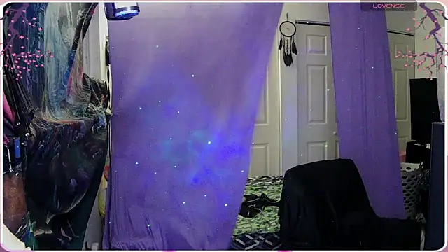 HonneyBunnyXO webcam