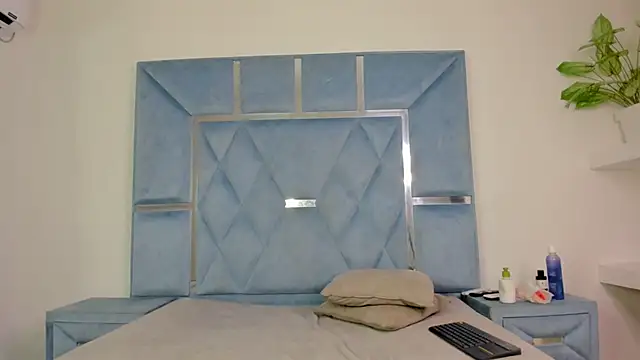 aishaxht webcam