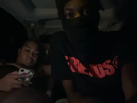 skiiislayedher webcam