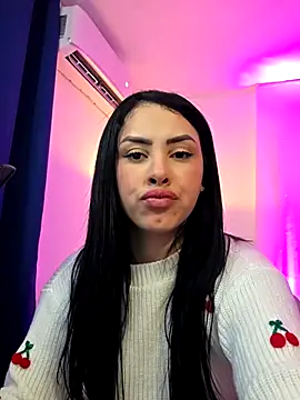 Maya_Bluee webcam