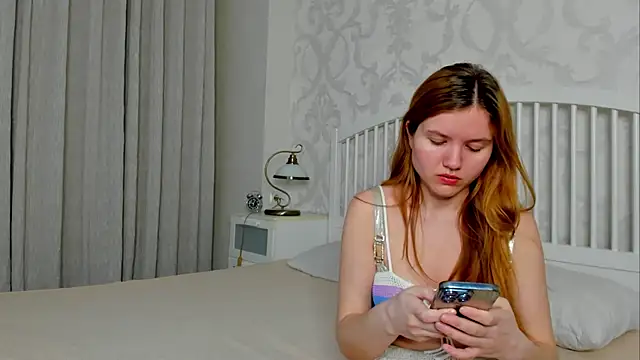 Eva__Lewis webcam