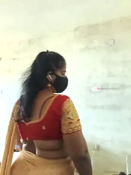 MaaliiiPonuTamil webcam