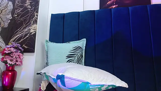 Exotic_wish webcam