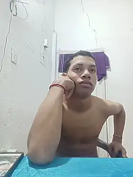 curious_straight_guy webcam