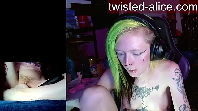 Twisted_Alice