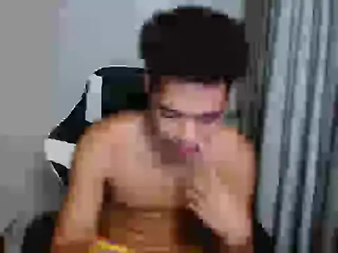 curlyasian_njxx webcam