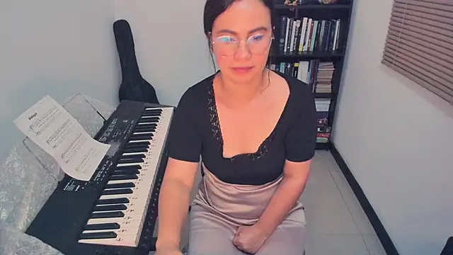 gigi_stephans webcam