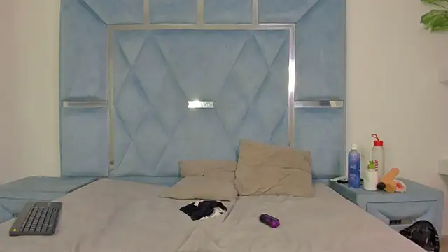 aishaxht webcam