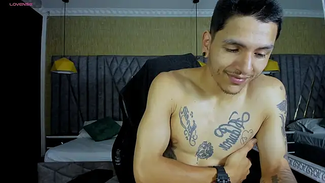 DanteLuxx webcam