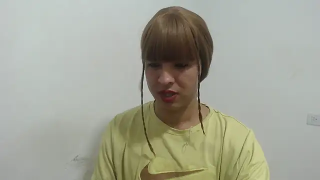 estefania224 webcam