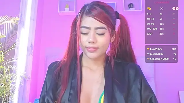 caro_lovings webcam