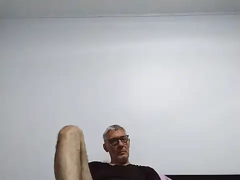 BIGUNCUTHARDCOCK webcam