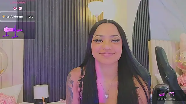 Madiee_Rhea webcam