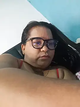 Morenita_Bella_42 webcam