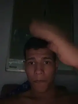 noahdark_ webcam