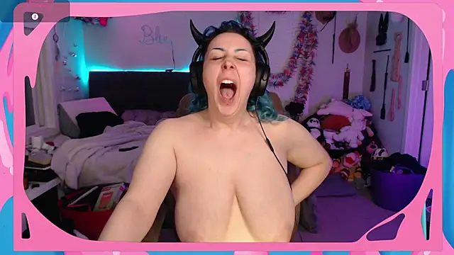 CirqueNoirBlu webcam
