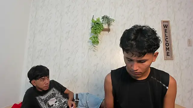 boys_yourparty webcam