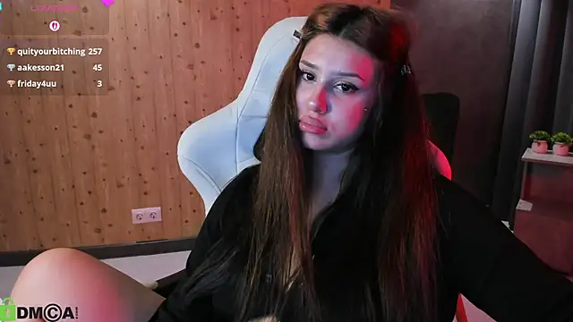 nicolewoss webcam