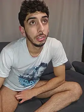 LeoyNicky98 webcam