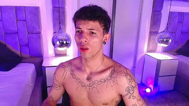 EnzoHunters webcam