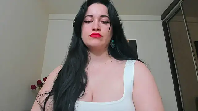 GoldenLunaa webcam