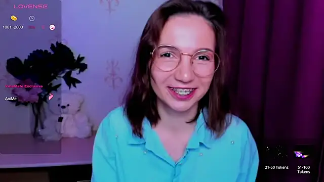 KindHazelHere_ webcam