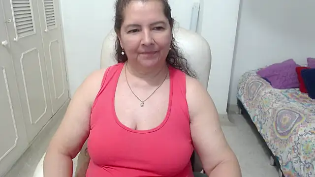 leonela_69 webcam
