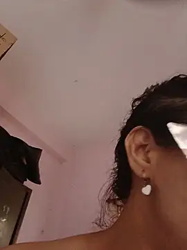 thanusi_2 webcam