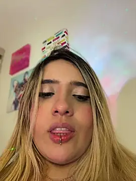 _Ninasanz webcam