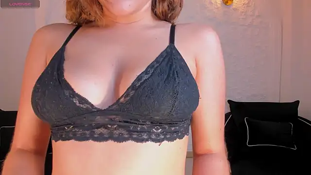 ArianaNova webcam