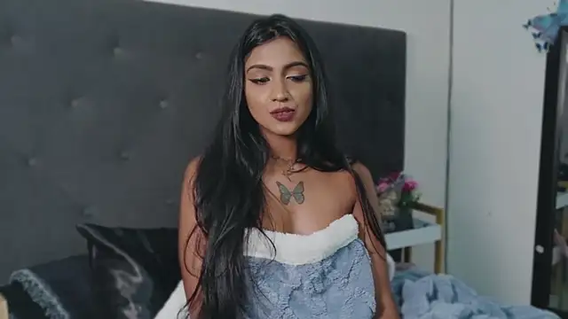 Delilah_Blazee