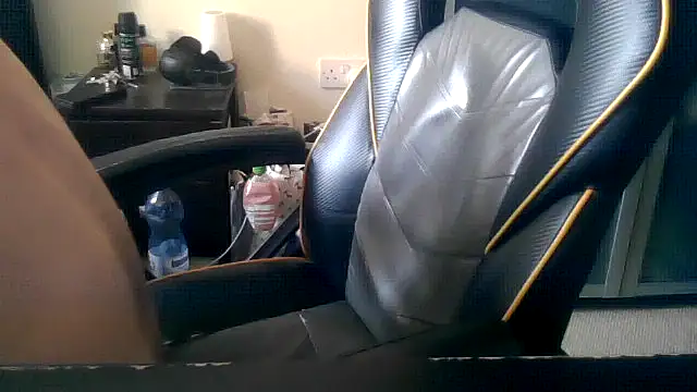 LondonMan1988 webcam